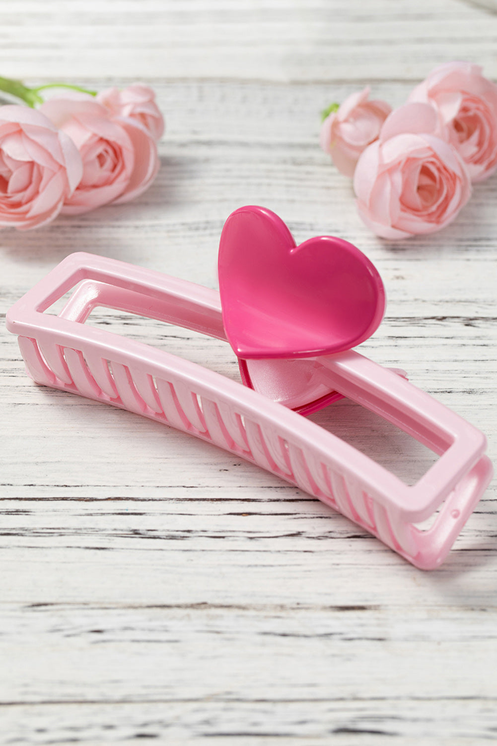 Pink Heart Design Hair Claw