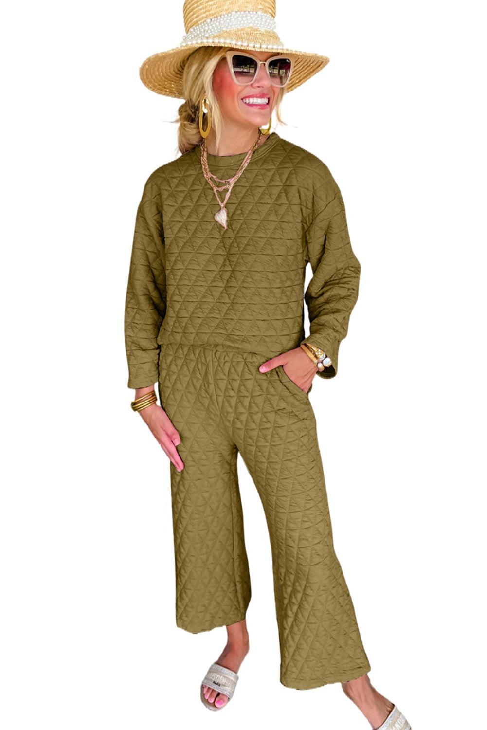Dark Grey Solid Quilted Pullover and Pants Outfit